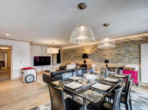 Appartement spacieux avec sauna, parking et WiFi à Courchevel - FR-1-562-12